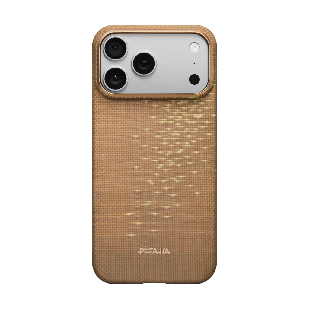 كفر Pitaka فائق النحافة لهاتف iPhone 17 Pro - ذهبي لامع